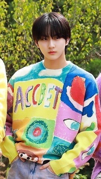 63won's tweet image. hello, I'm Wren! I'm looking for interactive moots

✮ he / him, filo 
✮ not new to #stantwt &amp;amp; #kpoptwt
✮ any fandom is welcome! 

↺ / ♡ are much appreciated