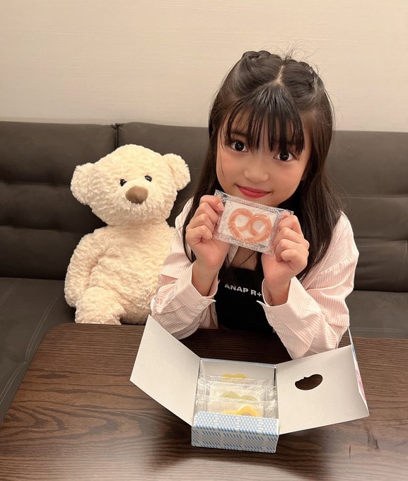 Twitterのコスプレ動画4