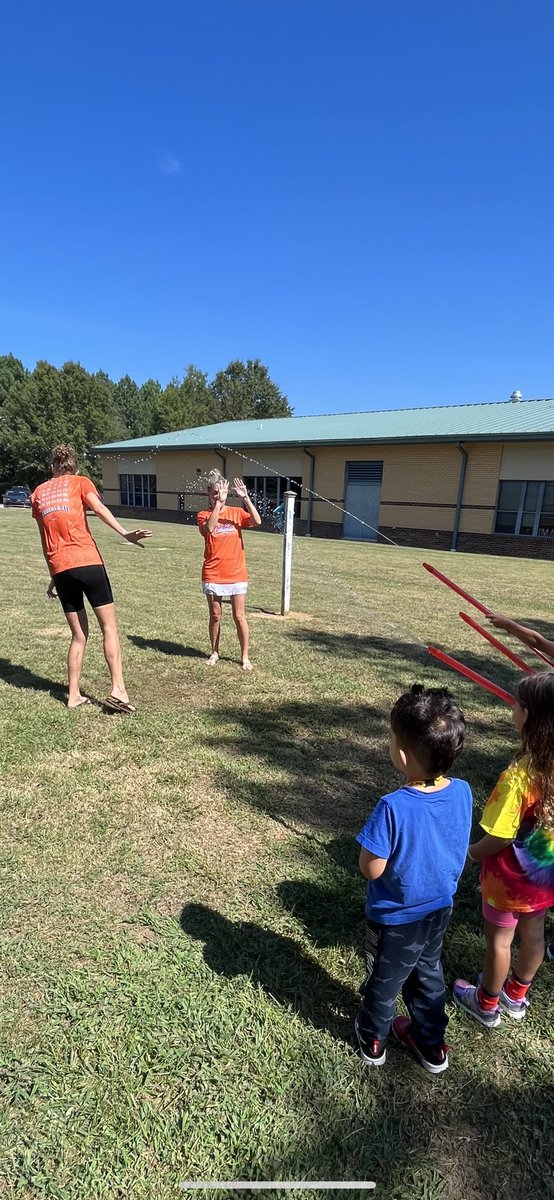 Fun run fundraising for tracks 1 and 4 finished and did an incredible job raising over $30,000! Congrats <a href="/sesKinderStars/">Cathie Linkous</a> and <a href="/LathamKinders/">Carrie Latham</a> on winning soaking <a href="/SarahMOatsvall/">Sarah Oatsvall</a> and <a href="/dillonsalem/">Molly Dillon Miller</a> 💦 #SalemMovesMountains 🏔️ 

Tracks 2 and 3: you’re up next! More info coming next week!