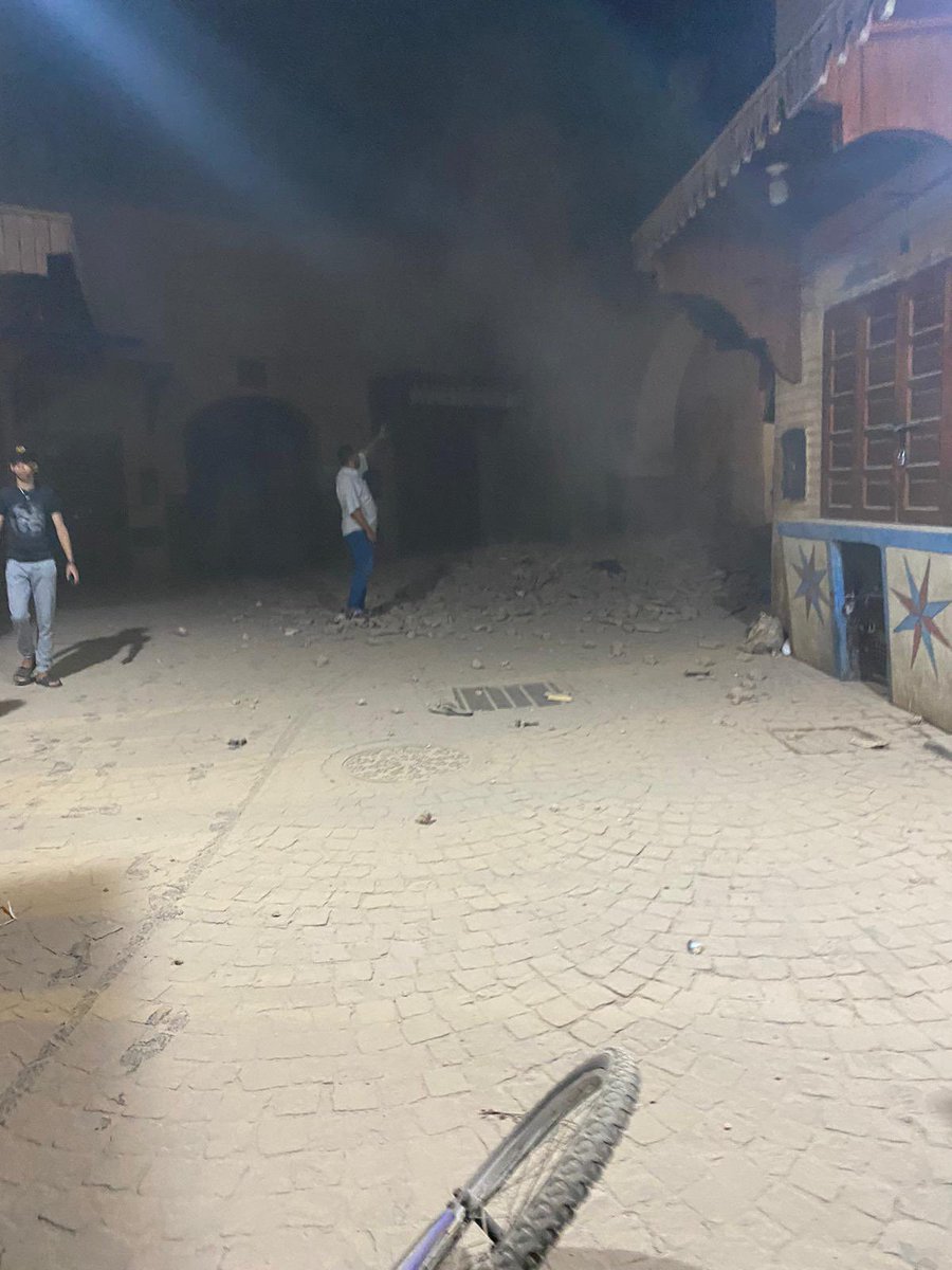 SUZANNE__eth's tweet photo. Increíble lo vivido en marrackech @rtve @telecincoes @atresmediacom #Terremoto #Marrakech https://t.co/HWDS4sXUyc