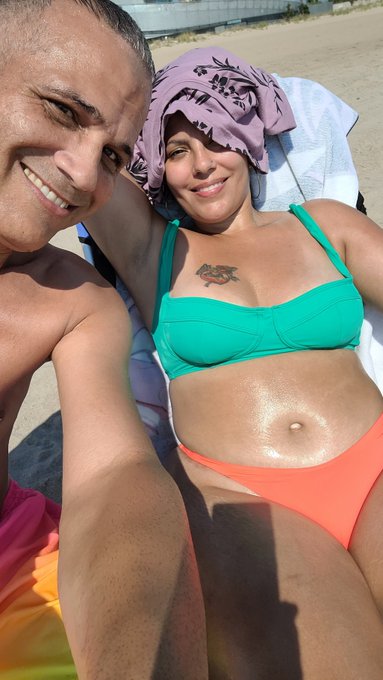 Too hot today https://t.co/csX9fxsZ0t