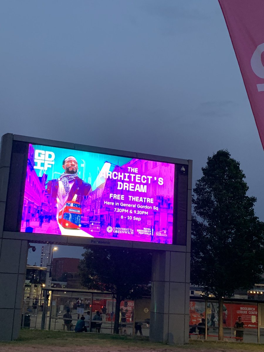 Afridiziak's tweet image. Tonight’s press night #TheArchitect @FourthWallPR @ActorsTouringCo 🤎🎭