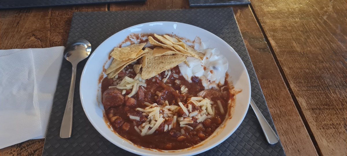 Andy_Boot's tweet image. ✅ Day 1 of @codecabin. 

Great folk, glorious scenery and delicious food 👌

#codecabin #cg23