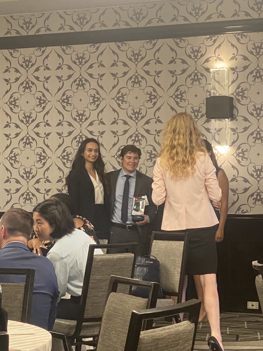 Congrats <a href="/BrandonC12231/">Brandon Creisher</a> EVS EVAR sizing champion from <a href="/JEFFsurgery/">Jefferson Surgery</a> <a href="/JeffersonVSIG/">Jefferson Vascular Surgery Interest Group</a> <a href="/JEFFAortic/">Jefferson Aortic Center</a> 
#sizingmatters