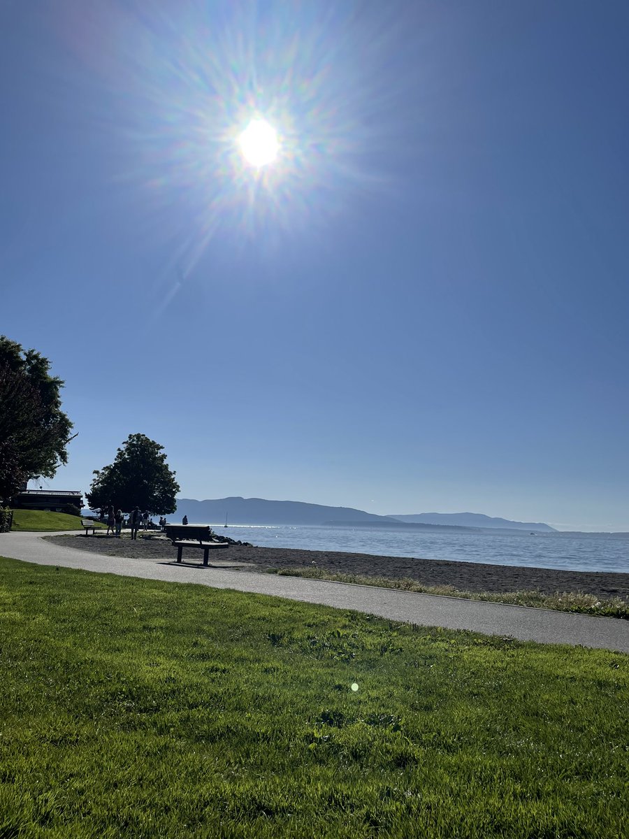 Mimiismimi2's tweet photo. Beautiful day at the bay
#CoolSun ❤️ https://t.co/wvLHQjAqWR
