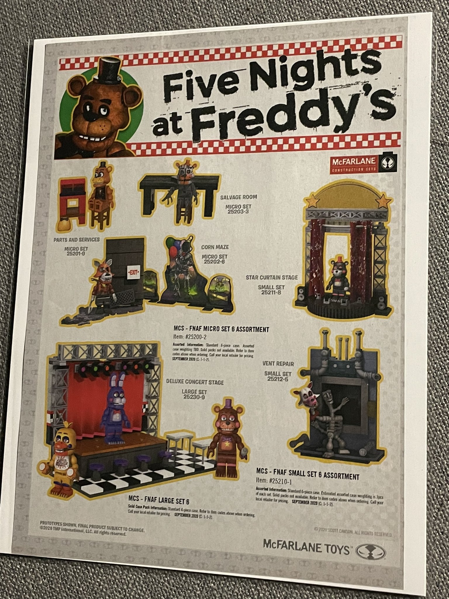 Five Nights at Freddy's Series 6 Salvage Room Micro Construction Set