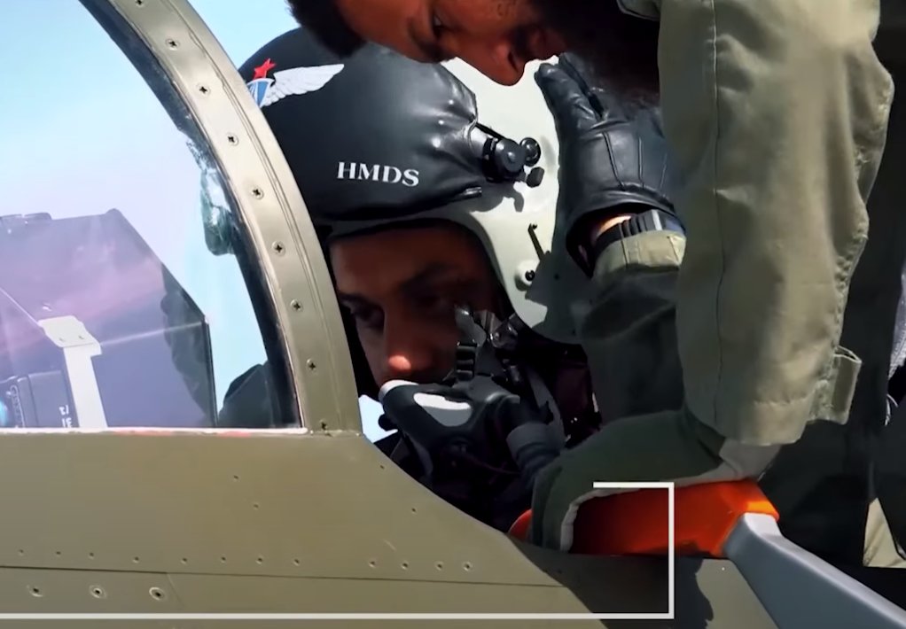 Zhao DaShuai 东北进修🇨🇳 Commentary tweet media