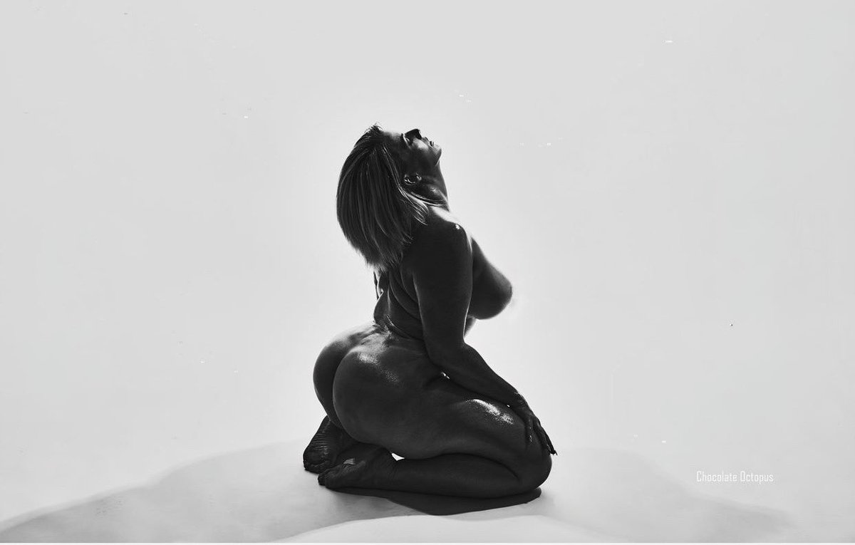 WithstandWeight's tweet photo. @mszrsmerci Two for one special and not just the top. 😉Check the link for the full set and uncensored versions 😉 https://t.co/7m1bVPhcZq