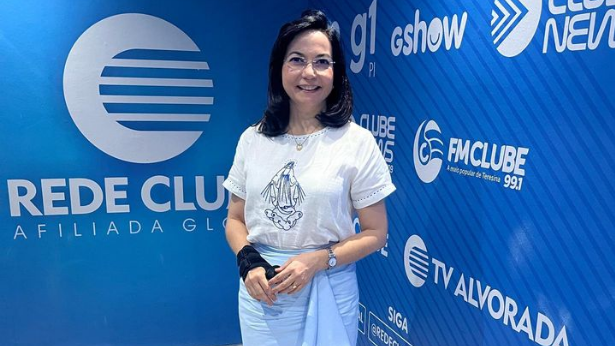 falamaisonline's tweet photo. Cláudia Brandão deixa a TV Cidade Verde e volta para Rede Clube.
https://t.co/gx2BTA2VrP
#TVCidadeVerde #RedeClube #Televisão #FalaMaisOnline https://t.co/DkVn5QO3SU
