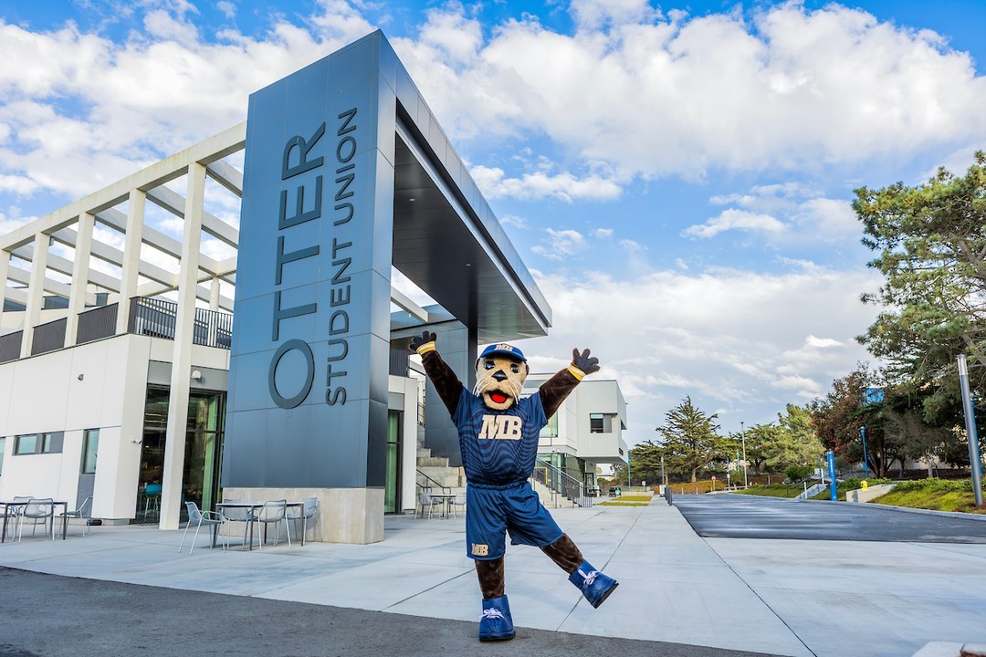 CSUMB's tweet image. The Wall Street Journal has ranked CSU Monterey Bay 119th out of the top 400 schools in the country! 🤩 

We have also been ranked 23rd in California and 13th among public universities in the state. #ChooseCSUMB #MadeAtCSUMB csumb.edu/news/news-list…