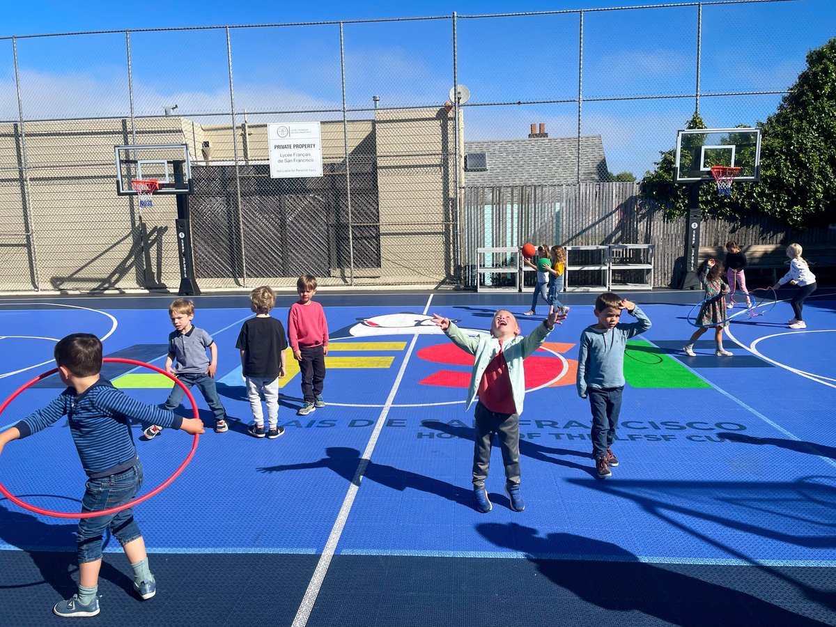 Lycée Français de San Francisco tweet media