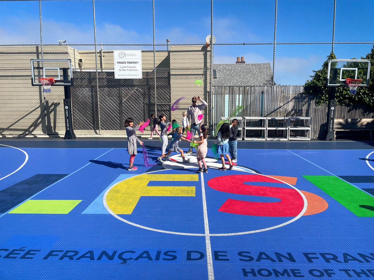 Lycée Français de San Francisco tweet media