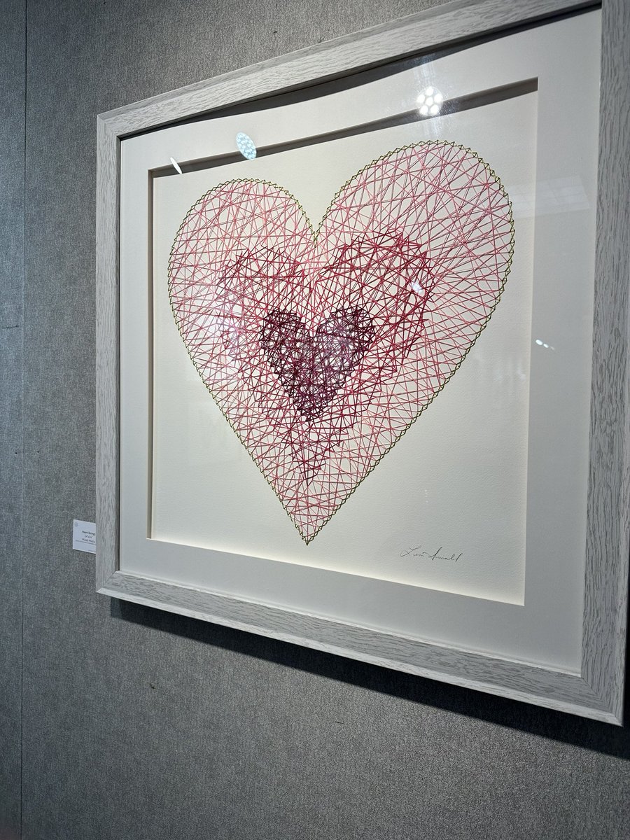 Laura Newell tweet media