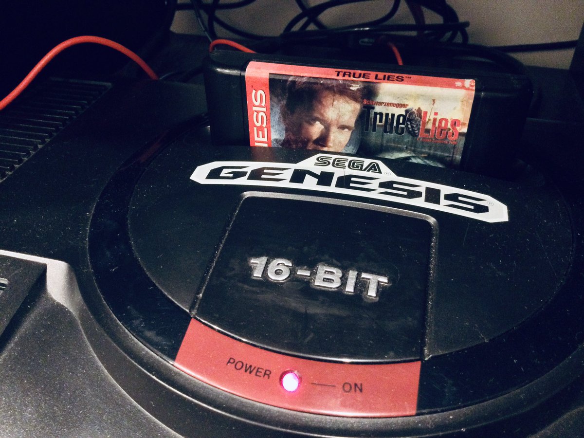gordoslair's tweet photo. Friday night! Genesis time. Have a good one. #Sega #16bitgaming https://t.co/4Su82DX1hH