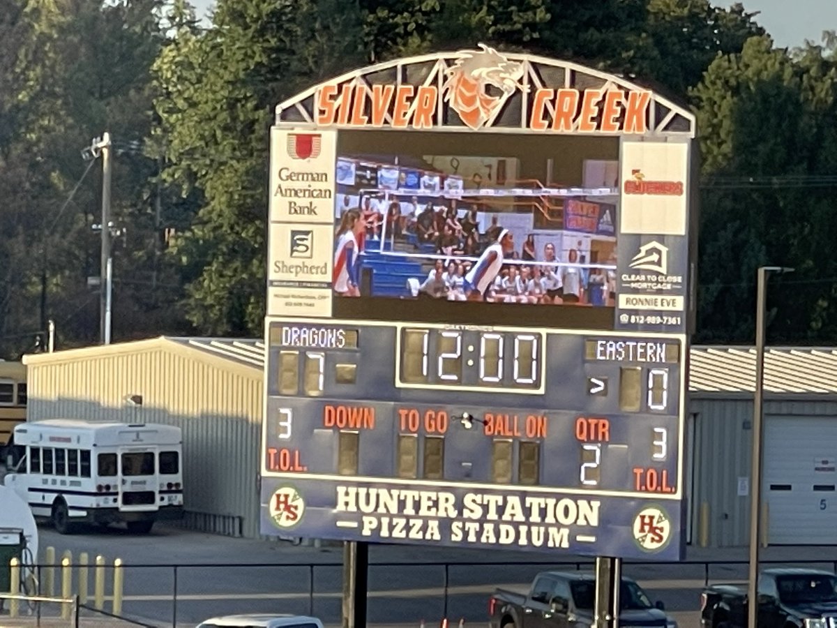SCDragonsFBB's tweet photo. Dragons up 7-0 after a Sam Conn run and PAT success! SC 7 Pekin 0 @newstribscores https://t.co/CSr8CHT8Sp