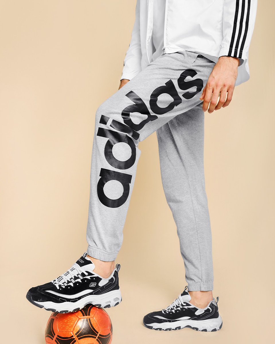 🌈 En todos nuestros locales encontras marcas como #ADIDAS #MARIACHER #ZARA #LEVIS #HYM #TOMMYHILFIGER #NIKE #PORTSAID #JAZMINCHEBAR y miiiiles mas que... urbanluxurymarcas.com/links