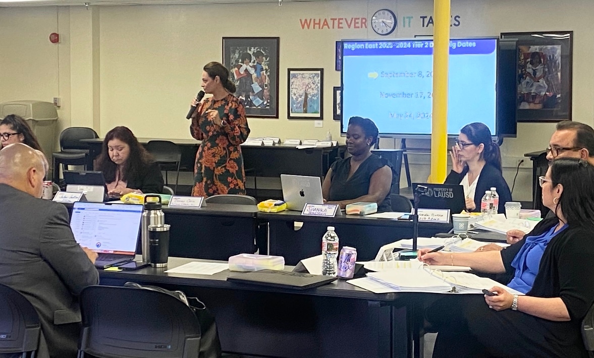 Alberto M. Carvalho (@lausdsup) on Twitter photo Principals with their many responsibilities are thinking creatively to help students reach their full potential. Thank you <a href="/BelmontHS1/">Belmont High School</a> Principal Mendoza for providing our newcomer students the essential supports to help them succeed in school and beyond. #AcceleratingSuccess Principals with their many responsibilities are thinking creatively to help students reach their full potential. Thank you <a href="/BelmontHS1/">Belmont High School</a> Principal Mendoza for providing our newcomer students the essential supports to help them succeed in school and beyond. #AcceleratingSuccess