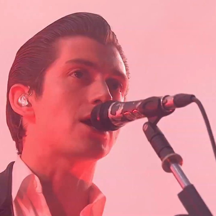 turnerseyebrows's tweet photo. drac alex ftw https://t.co/U2iCpnSMyD