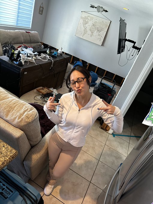 Fuck the flooodssss https://t.co/4KdhnTg6ft