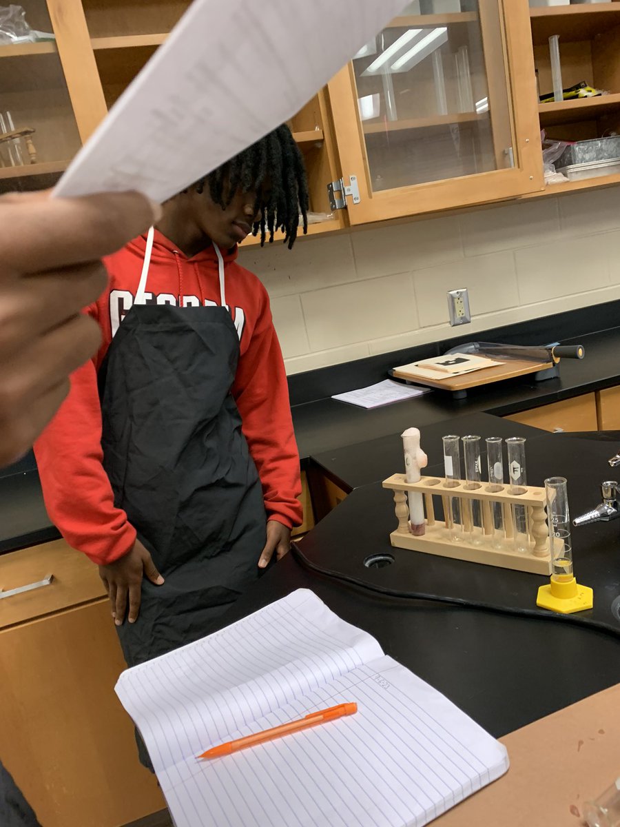 ShimekaD's tweet photo. This week students tested the reaction rates of catalase enzymes    in beef liver at various temperatures.#southwestblessed #everydayubuntu #built4bibb @SWPatriots @BibbSchools https://t.co/gaUaRvMQFD