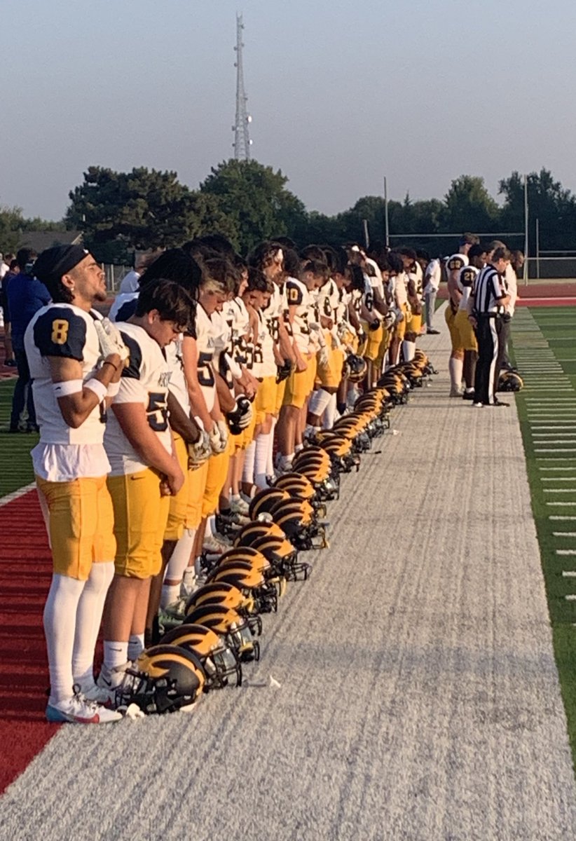 Wichita_NW's tweet photo. A moment of silence in honor of Linda Gregory and all that she has meant to both Northwest and Heights. Thank you to all for the outpouring of love and support for Linda’s husband, Mel, and the entire Northwest community. https://t.co/5x5E2TusnL