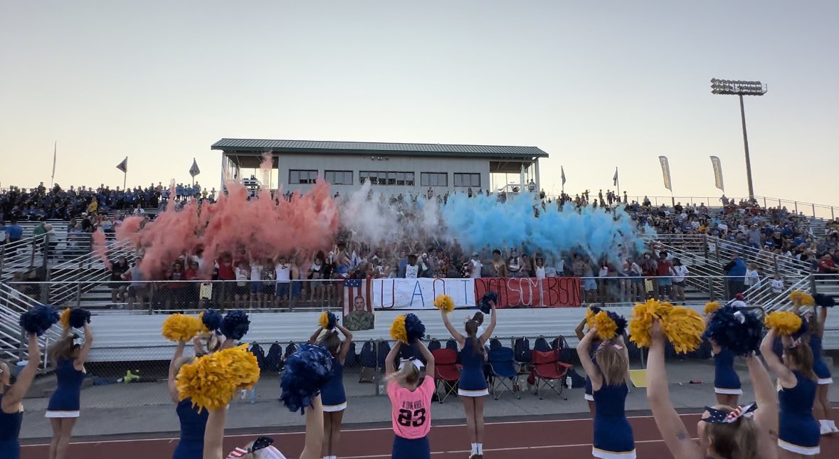 OS_BirdHouse's tweet photo. FNL ❤️🤍💙 https://t.co/ybrl5pHCu3