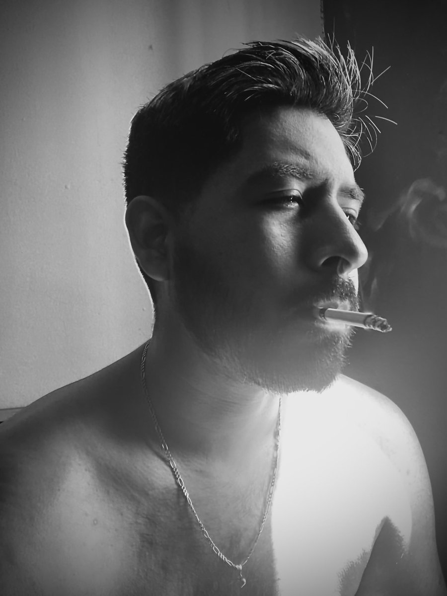 Be my cigarette 👅