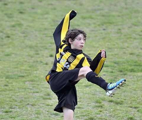 rluraschi1811's tweet image. Vuela alto , mi  ©️ 🇺🇾
#Halcon