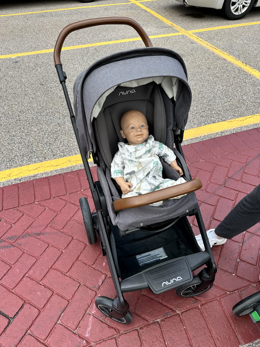 TheRealCurbside's tweet photo. GET READY for The Paradox of Choice, the next saga in a heavily disjointed series by @TheRealCurbside's @Venkatmr99 and @qdtrinh.

https://t.co/Pw05y08DS9

Feat. @ChiccoUSA @UPPAbaby @inglesinausa @Nuna_USA and @Target https://t.co/T3dacSm4V7