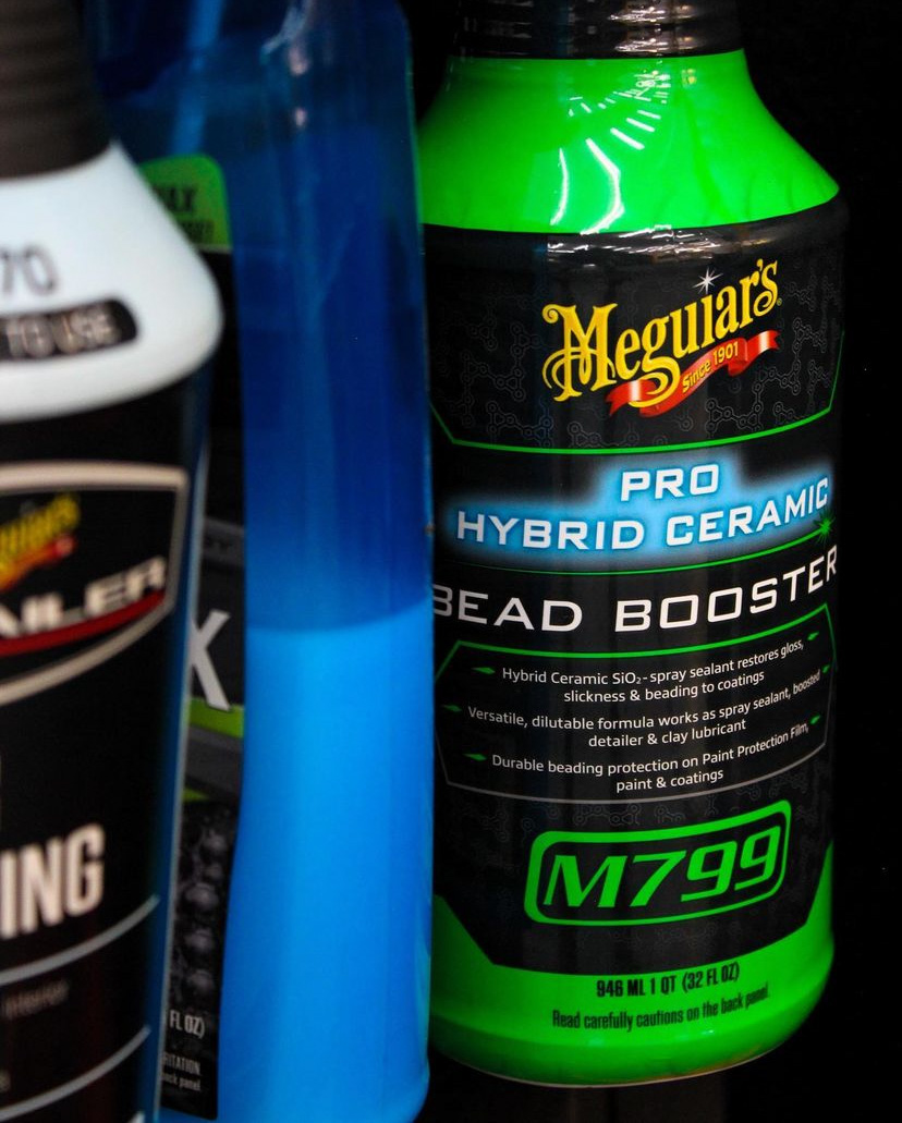 Meguiars's tweet photo. Beading anyone? π¦
How about adding gloss & slickness to paint coatings? Or adding protection to PPF or coatings? Or as a spray sealant? Or a boosted detailer? Or as clay lubricant?
M799 Pro Hybrid Ceramic Bead Booster!
#meguiars #claylubricant #spraydetailer #prodetailing https://t.co/ovWQPgrXF8