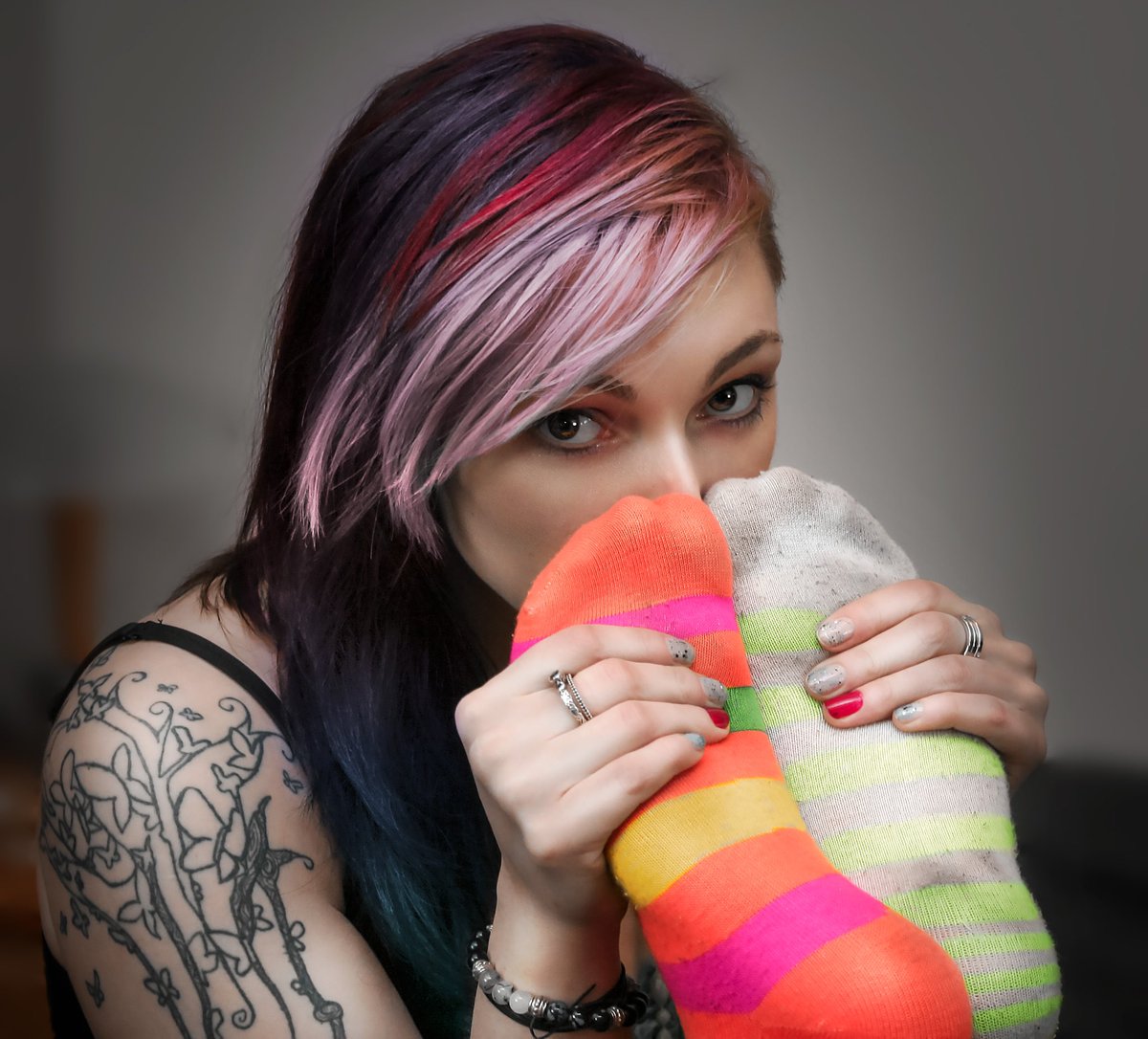 🔰Create ART🔰 ——- Lesbian Sock Sniffing.📸2014. ——- #OttawaGirlsFeet #FootArtStudio #footfetish #lesbianfootworship #footworship #footworshipping #lesbianfeet #ottawafeet #footfetishottawa #ottawafetish #lesbiansockworship #socks #socksniffing #lesbiansocksniffing