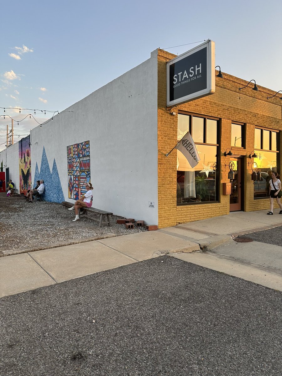 danielryan00's tweet image. A good spot for an advanced print shop!  #cubieverse #coinhuntworld IGN: Dannibus