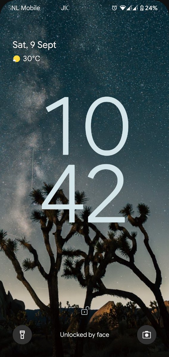 app_settings's tweet image. this is my current setup! (paranoid android based android 13)
show me yours?

wallpaper attached :)