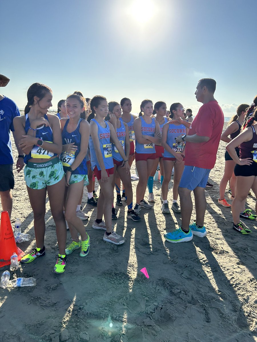 Coach Flores tweet media