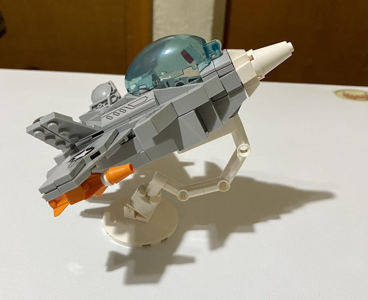 ChavaTheMan's tweet image. Avión militar #cogo #blocks #jetfighter