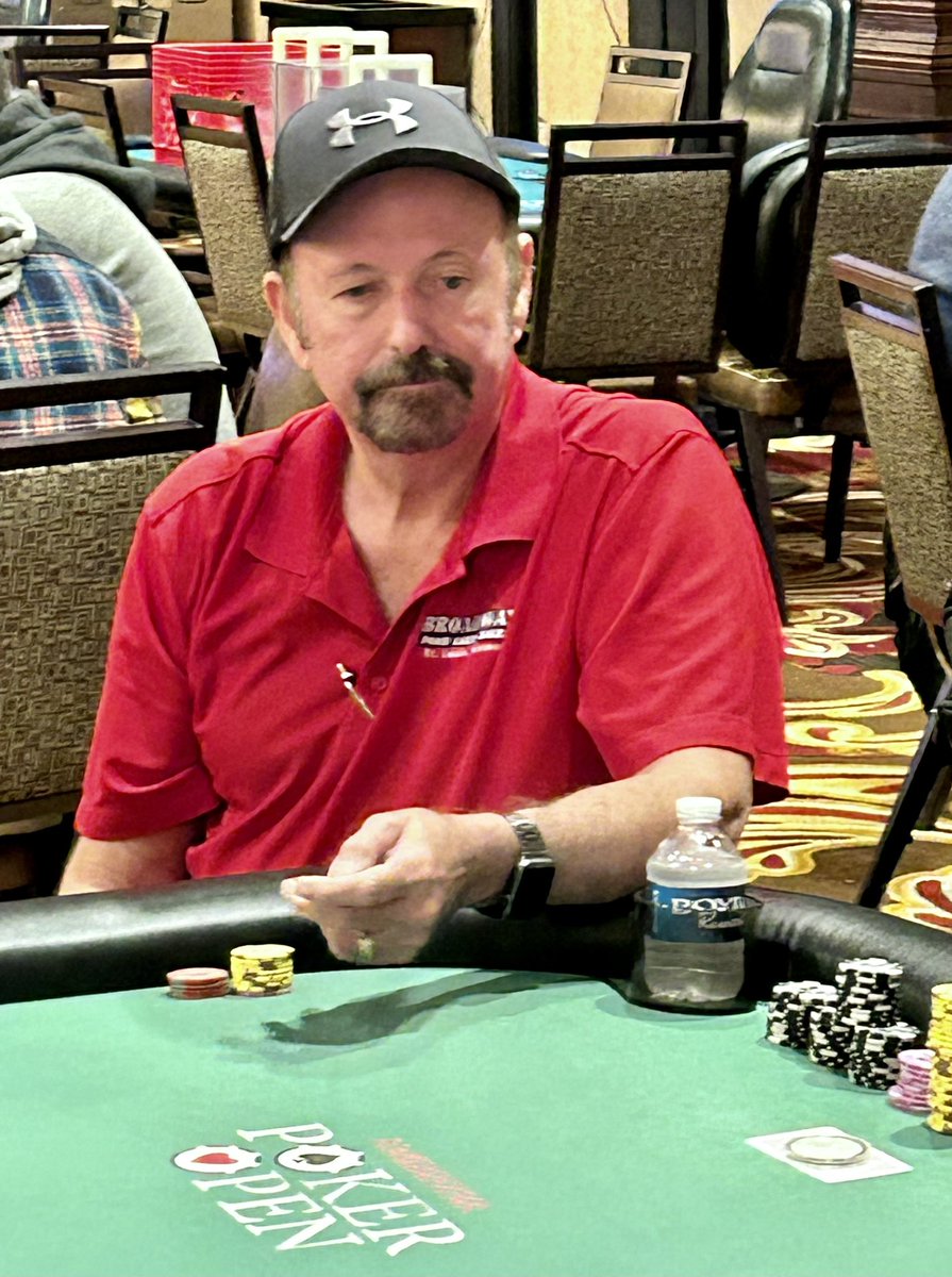 DeucesElite's tweet photo. Ameristar #Poker Open $250K GTD Main Event Flight A wrapped up with 95 registered and 12 bags @AmeristarSC 

@treybart12 leads the way with 585K while @Dennis_Phillips bagged 439k 

See you back on Sunday at 12pm. 

Two flights tomorrow for those still looking for a bag! https://t.co/X9NPD8ylc3