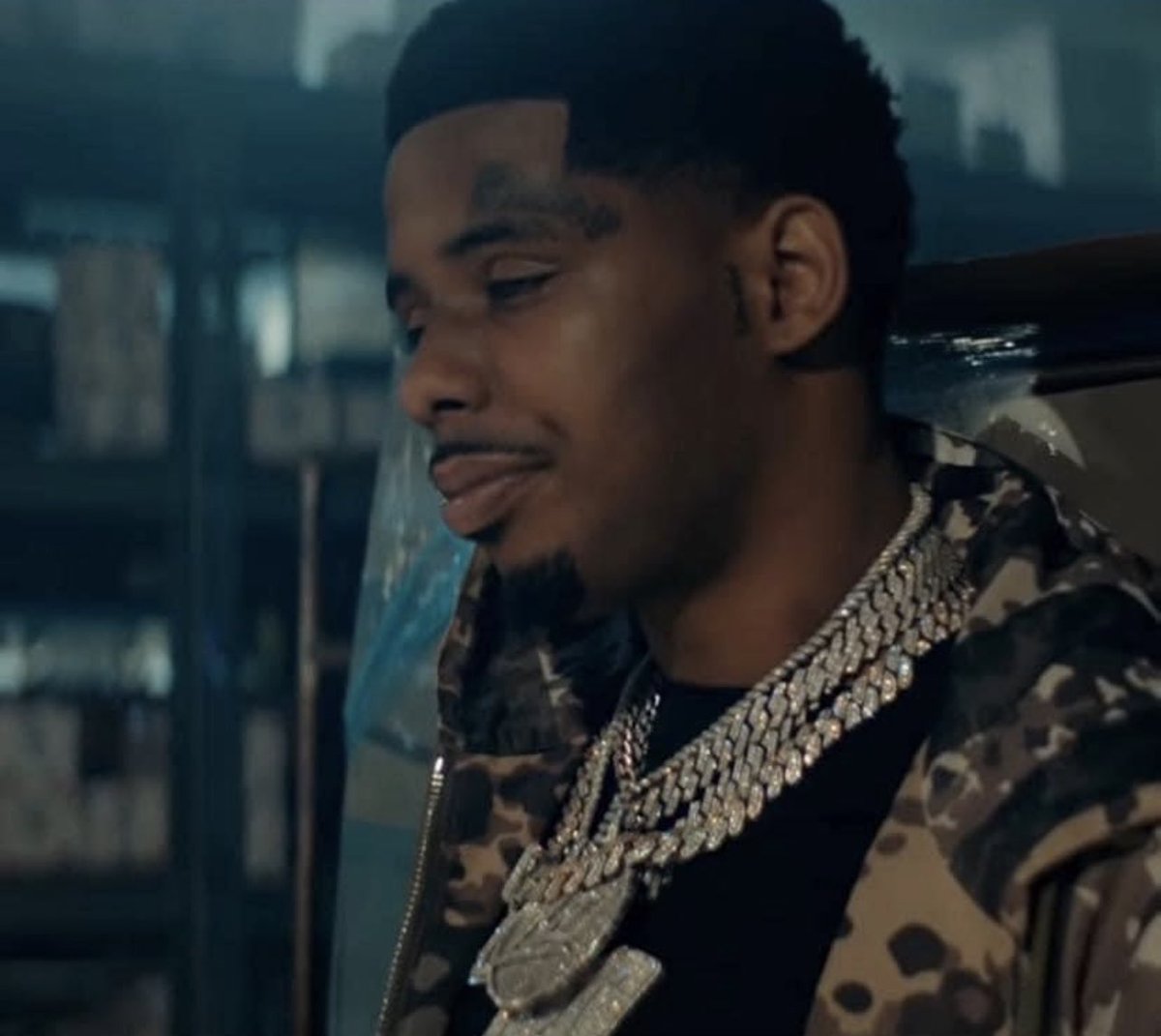 faiththegemini's tweet image. me after my sneaky link disappointed me: