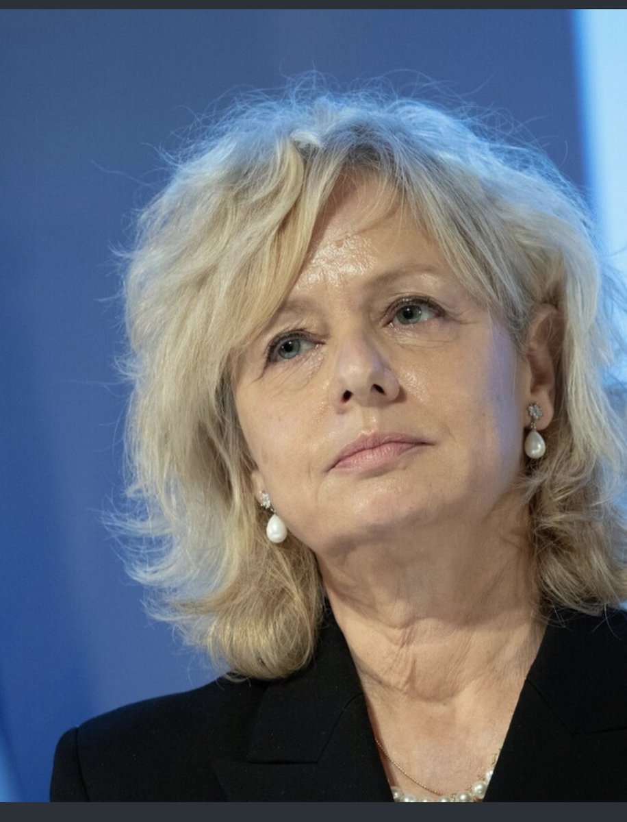 orcarmi's tweet image. מעולם לא חבו רבים כל כך, הרבה כל כך, למעטות כל כך.

צאו והפגינו ומלאו את הארץ 🇮🇱✊🇮🇱