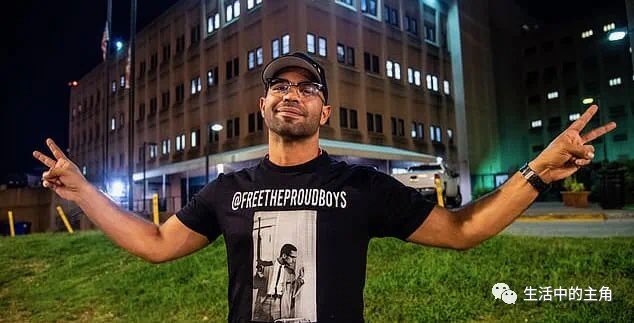 SSK2024's tweet image. “FBI让我在川普的事上撒谎，以便起诉他！”J6不在华盛顿的塔里奥被判22年重刑！mp.weixin.qq.com/s/gDXRZQEh3Pdp…

塔里奥说：“这就是他们试图为川普的审判提供证据的方式。
找一群不想进监狱的人编个故事，免得坐牢。”

之前，塔里奥曾经对美国司法系统是多么充满希望，他是多么坚信一旦陪审团看到数量惊人的…