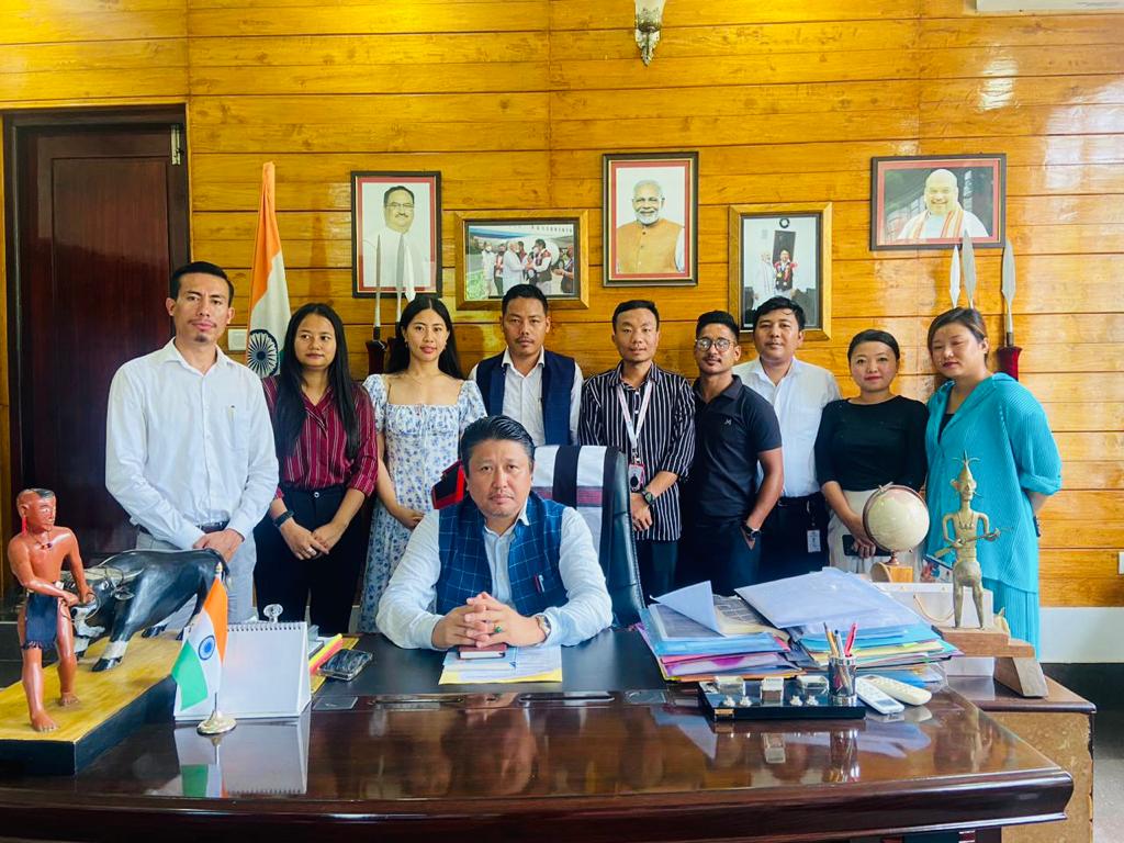 jacob_zhimomi's tweet photo. Representatives of the Nagaland Law Students' Federation called on me. Heartening to know that the federation has been consistent in its efforts to reach out to the public with focus on swift and easy accessibility to justice. The NLSF has come a long way since its inception and I hope it will continue to be a beacon of hope to the people in its quest for justice and fairness. Wishing them the best.
@narendramodi @AmitShah @JPNadda @blsanthosh