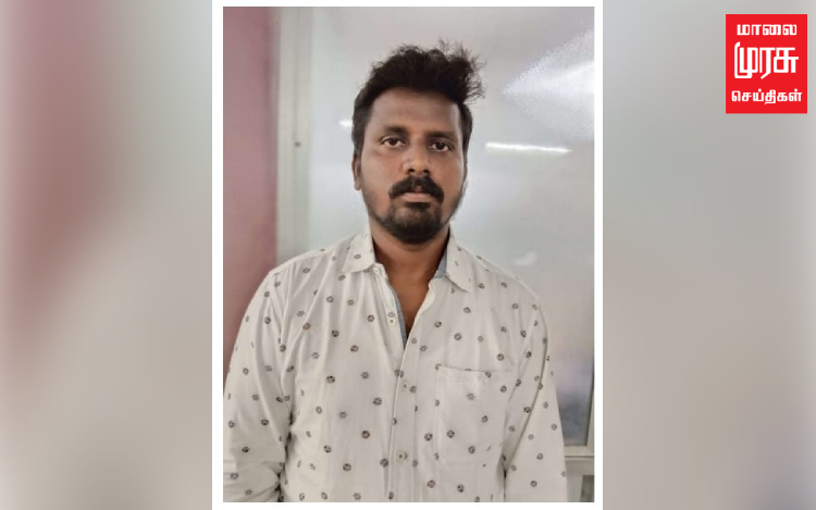 MalaimurasuTv's tweet image. போலி அடையாள அட்டையில் 620 சிம்கார்டு; ஆக்டிவ் செய்த டீலர் கைது!

malaimurasu.com/posts/crime/De…

#Malaimurasu | #FakeSim | #FakeID | #Scam | #Arrest | #tuticorin |