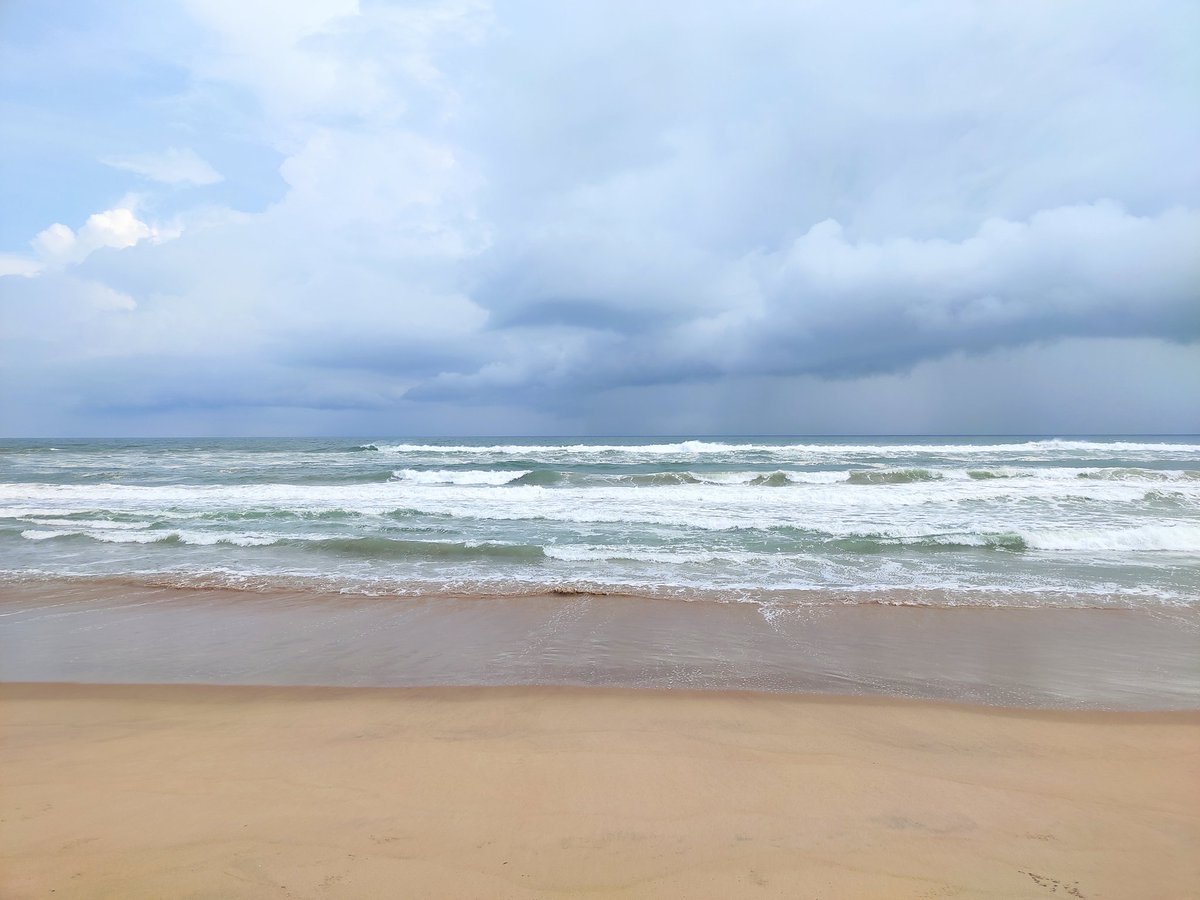 "ତୁମେ ଦୂର ଦିଗବଳୟ ରେ ଯେଉଁ ଢେଉ ଦେଖିପାରୁଛ ତାଆଗରେ ଆମ ଗାଁ ଥିଲା" our village was even ahead of the last wave you can see, sea has completely taken away our village these were the words of one sad villagers of Udayakani, which has relocated thrice since super cyclone due to sea ingress