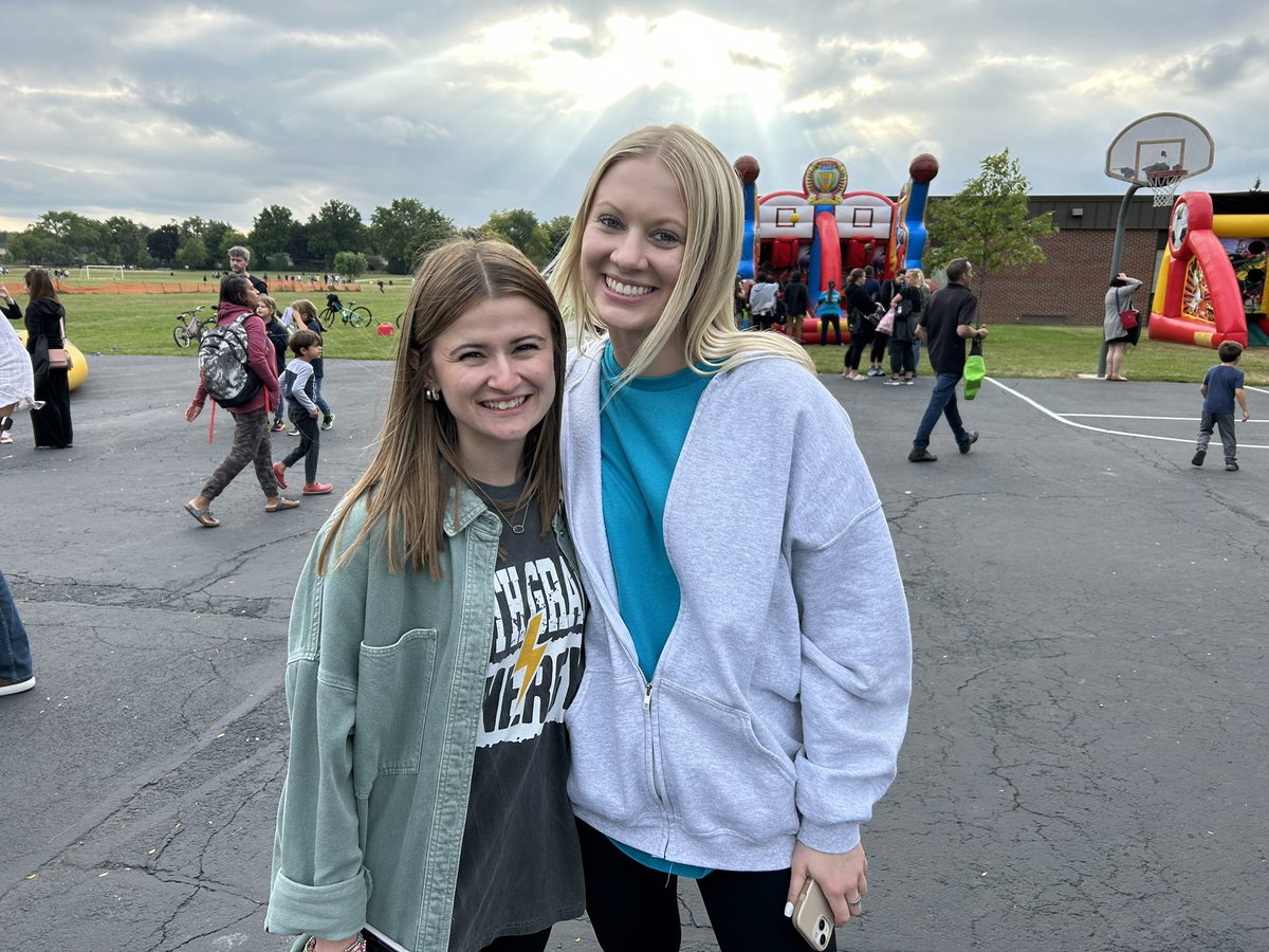 Anne Sullivan School tweet media