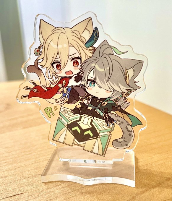 アクスタ届いた〜!!クリアコートぷっくり感出て可愛い…!!! 