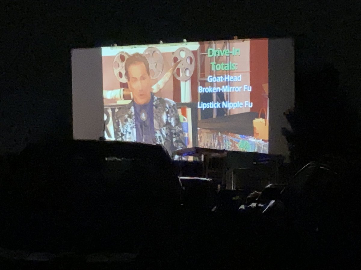 TheDooge's tweet image. An honor to meet @therealjoebob &amp;amp; @kinky_horror at the @MahoningDIT for the 1st #DriveInJamboree!

Excited to relive that humid, muddy night from the comfort of my couch

For better or worse, Joe Bob (unknowingly) helped raise me. So blame him I guess!
#MutantFam #TheLastDriveIn