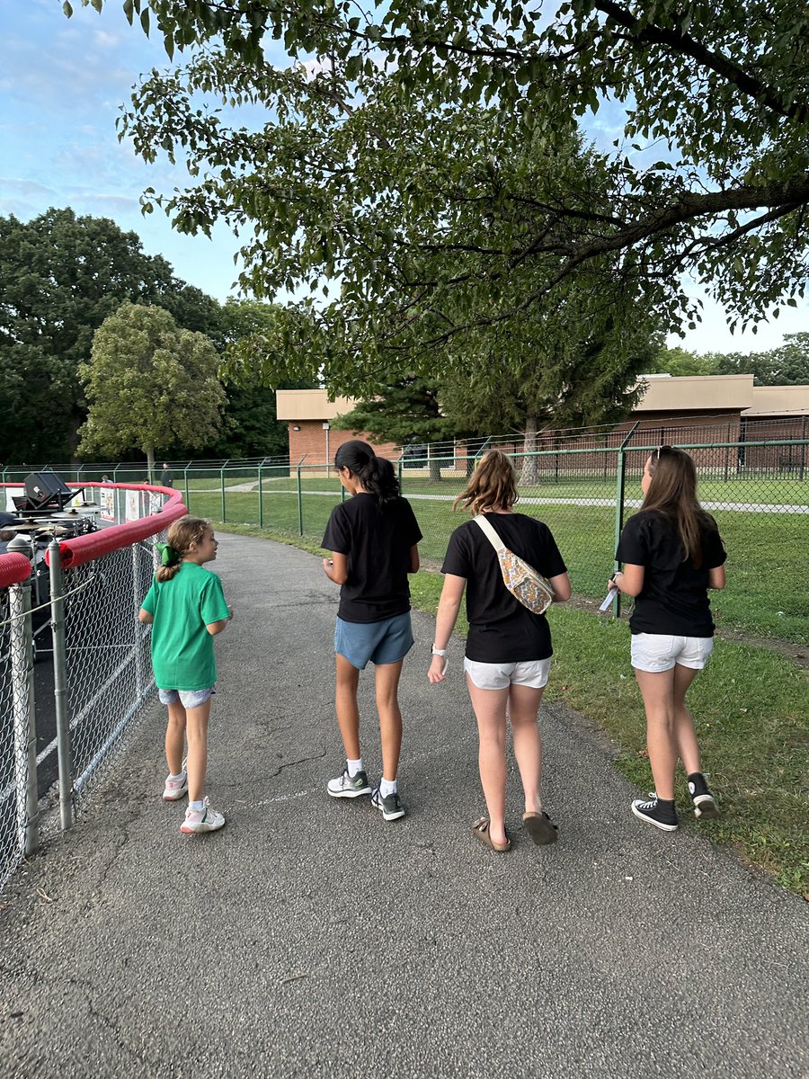 Mrs. Miracle (she/her) tweet media