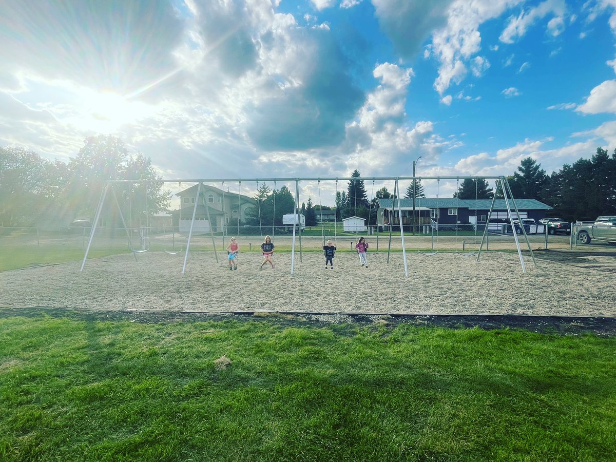 It’s a good day for a swing! The fence came down and the fun began. A huge thanks to the Friends of Daysland School for their support and all of the volunteers that helped with the preparation and installation. You are appreciated. These swings will be enjoyed by many students!