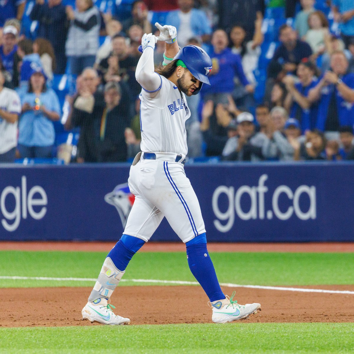 BlueJays's tweet photo. 🗣️ SeptemBO 🗣️ #NextLevel https://t.co/w7VHRgrVAU