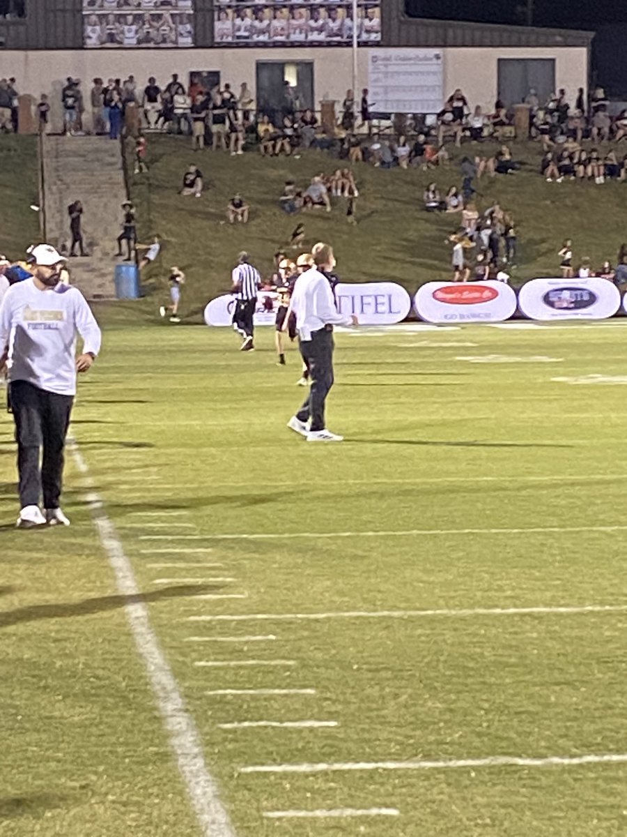 IamaCHAMP91's tweet photo. Coach Nelson collects his 100th win. Congratulations @MPHSFootball Dogs win 35-14 over Haralson County. @sportsguymarv @MaryPersonsHigh @monroe_schools @CentralGaSports https://t.co/Qk5pVXmVaC