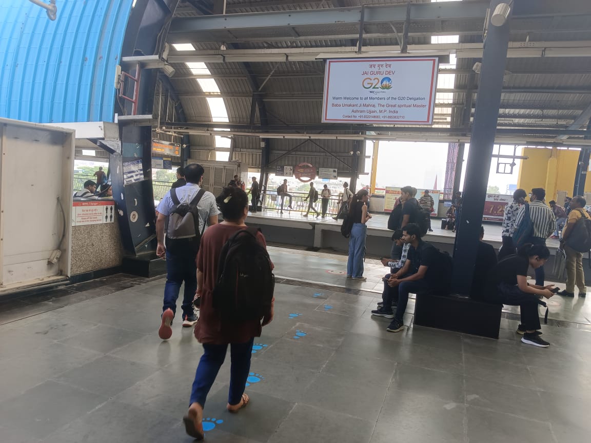 #G20India2023  सम्मेलन में आए देश बिदेश के लोगों को LED के मध्यम से दिया जा रहा है जय गुरुदेव शाकाहारी नशमुक्त संदेश
कलयुग में मौत को चुनौती देने वाला
#जयगुरुदेव_नाम_महामंत्र_है